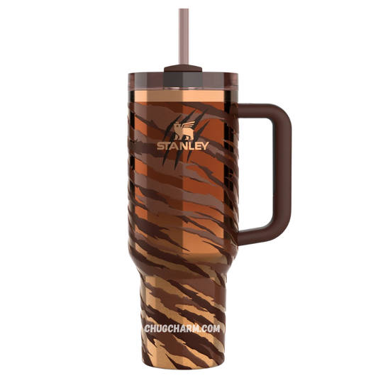 Top-down view of the Stanley Tyla Tyger Tumbler 40 OZ featuring the FlowState-style leak-resistant lid.