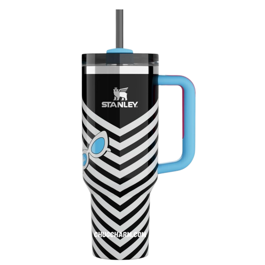 Stanley X Barbie 1959 Original 40oz Tumbler – classic insulated tumbler featuring a nostalgic design inspired by Barbie’s 1959 debut.