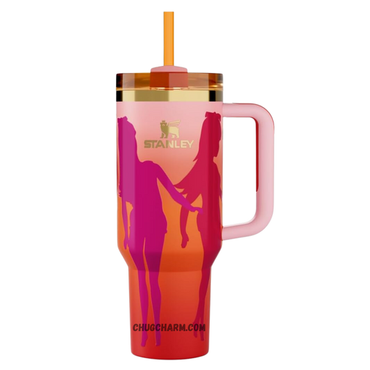 Stanley X Barbie 60s Twist 'N Turn 40oz Tumbler – vintage-inspired insulated tumbler featuring a playful 60s design celebrating Barbie's iconic style.