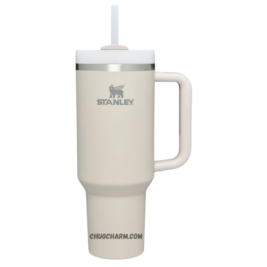 Stanley 40 oz Tumbler in Dune with a durable handle and double-wall insulation for optimal temperature retention.
