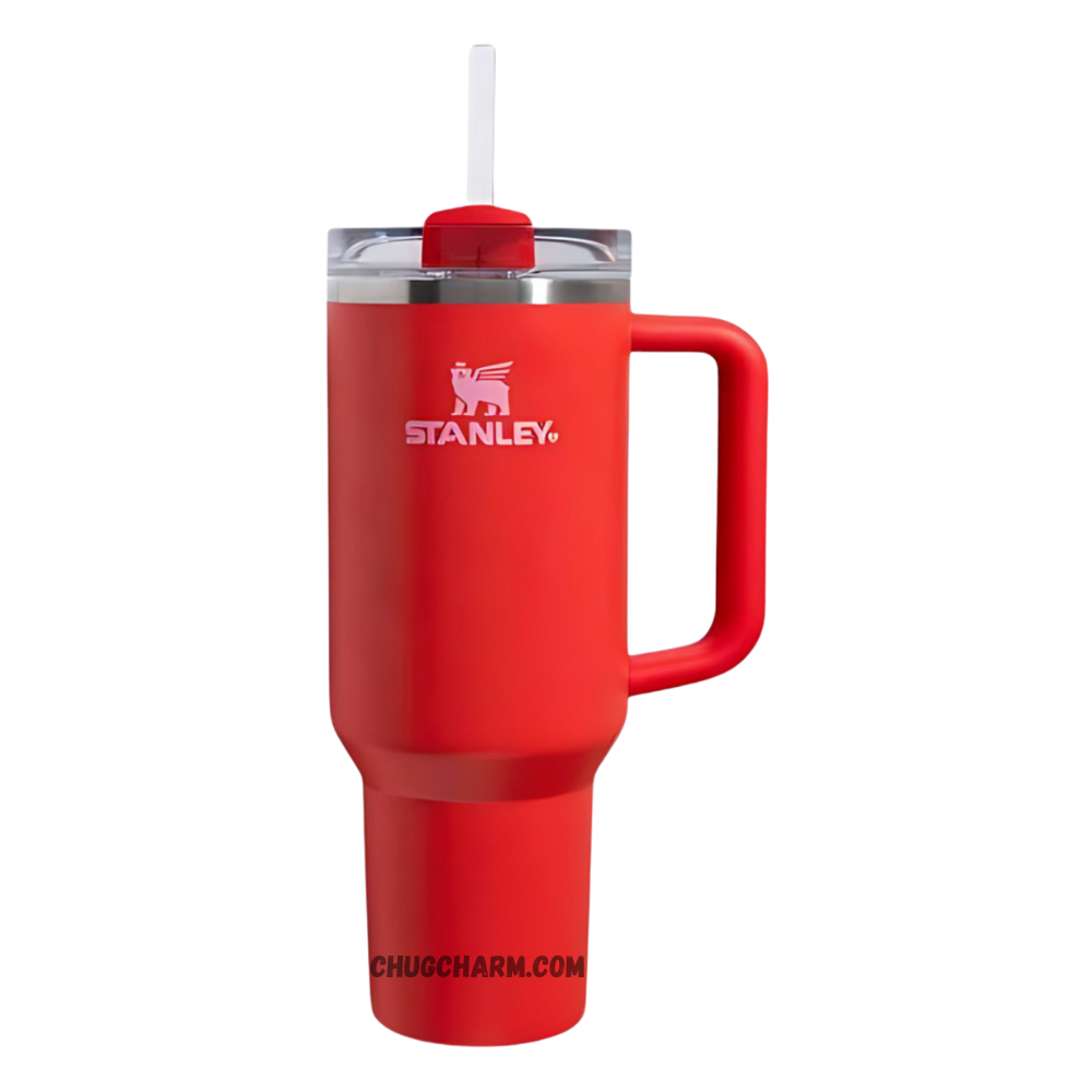 Stanley 40 oz Tumbler in Red with a sturdy handle and double-wall insulation for superior temperature control.